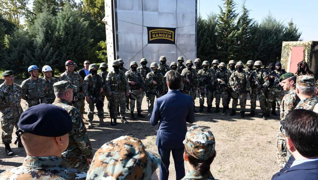 волци